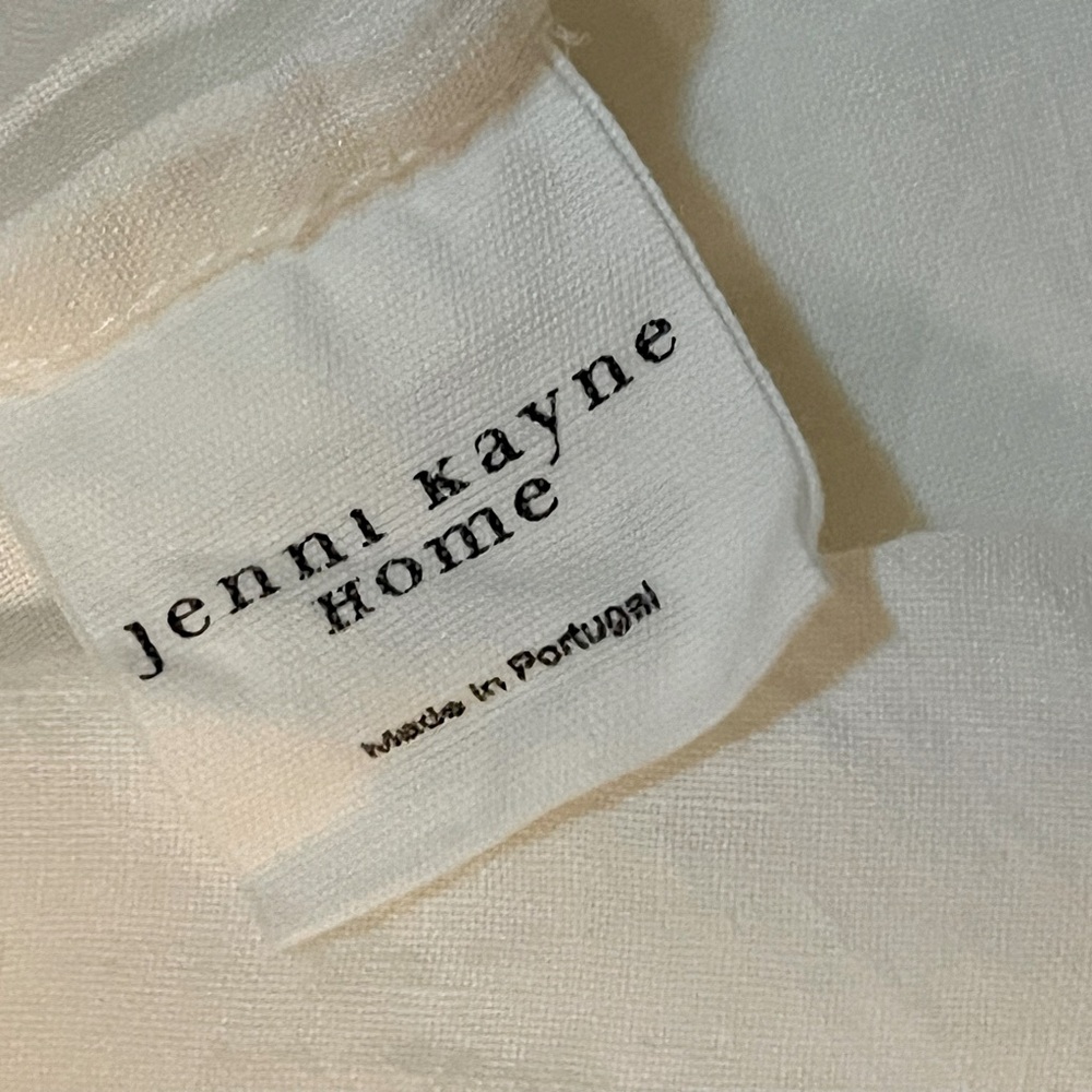 Jenni Kayne Standard Cases Linen